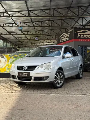 VOLKSWAGEN POLO SEDAN 1.6 MI 8V FLEX 4P AUTOMATIZADO