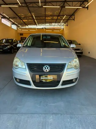 VOLKSWAGEN POLO SEDAN 1.6 MI COMFORTLINE 8V FLEX 4P MANUAL