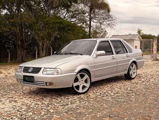 VOLKSWAGEN-SANTANA-2.0 MI 8V ÁLCOOL 4P MANUAL VOLKSWAGEN-SANTANA-2000