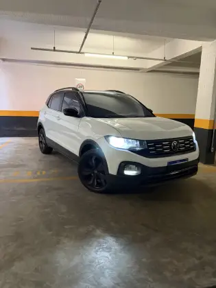 VOLKSWAGEN T-CROSS 1.0 200 TSI TOTAL FLEX AUTOMÁTICO VOLKSWAGEN T-CROSS 1.0 200 TSI TOTAL FLEX AUTOMÁTICO