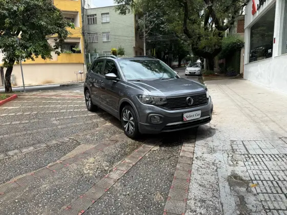 VOLKSWAGEN T-CROSS 1.0 200 TSI TOTAL FLEX AUTOMÁTICO VOLKSWAGEN T-CROSS 1.0 200 TSI TOTAL FLEX AUTOMÁTICO