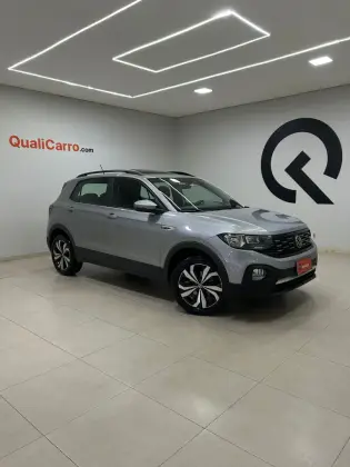 VOLKSWAGEN T-CROSS 1.0 200 TSI TOTAL FLEX COMFORTLINE AUTOMÁTICO VOLKSWAGEN T-CROSS 1.0 200 TSI TOTAL FLEX COMFORTLINE AUTOMÁTICO