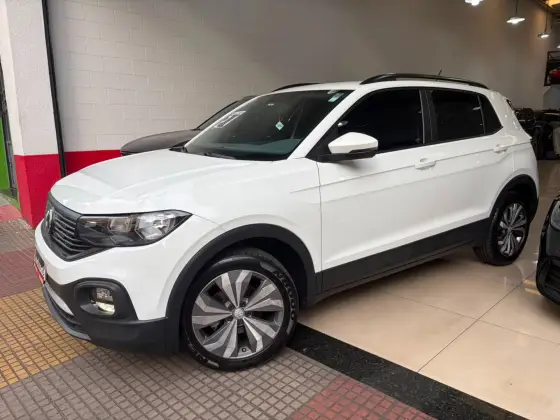 VOLKSWAGEN T-CROSS 1.0 200 TSI TOTAL FLEX SENSE AUTOMÁTICO VOLKSWAGEN T-CROSS 1.0 200 TSI TOTAL FLEX SENSE AUTOMÁTICO