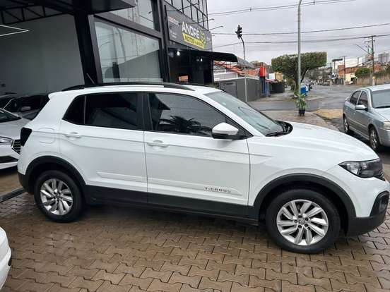 VOLKSWAGEN-T-CROSS-1.0 200 TSI TOTAL FLEX SENSE AUTOMÁTICO VOLKSWAGEN-T-CROSS-2020