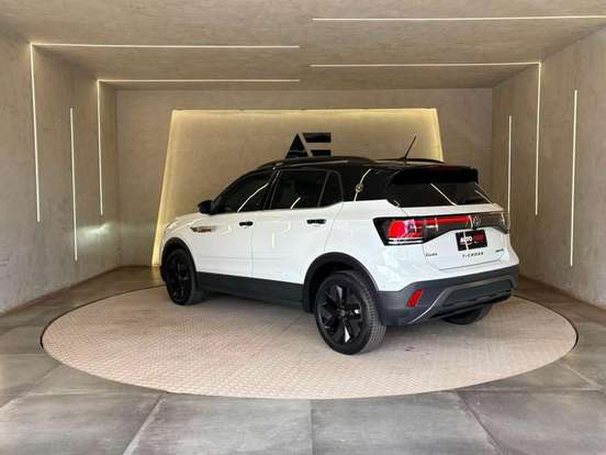 VOLKSWAGEN-T-CROSS-2025