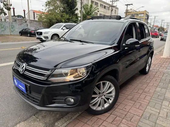 VOLKSWAGEN TIGUAN 1.4 TSI 16V TURBO GASOLINA 4P DSG VOLKSWAGEN TIGUAN 1.4 TSI 16V TURBO GASOLINA 4P DSG