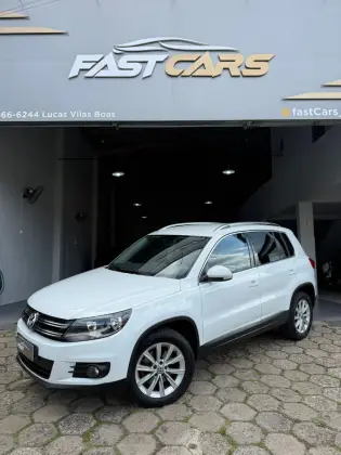 VOLKSWAGEN TIGUAN 2.0 TSI 16V TURBO GASOLINA 4P TIPTRONIC VOLKSWAGEN TIGUAN 2.0 TSI 16V TURBO GASOLINA 4P TIPTRONIC
