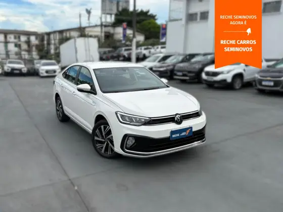 VOLKSWAGEN VIRTUS 1.0 200 TSI HIGHLINE AUTOMÁTICO VOLKSWAGEN VIRTUS 1.0 200 TSI HIGHLINE AUTOMÁTICO