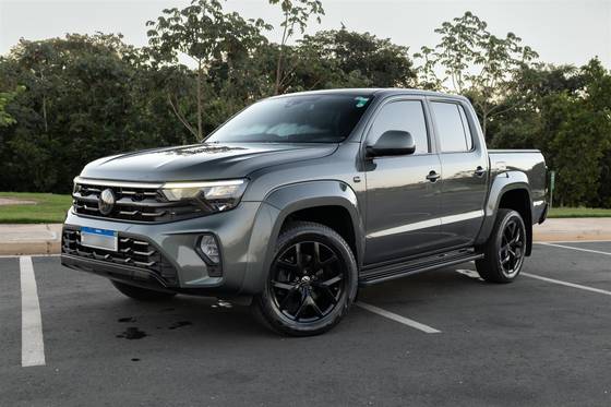 VOLKSWAGEN AMAROK 3.0 V6 TDI DIESEL HIGHLINE CD 4MOTION AUTOMÁTICO