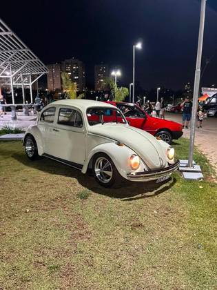 VOLKSWAGEN FUSCA 1.5 8V GASOLINA 2P MANUAL