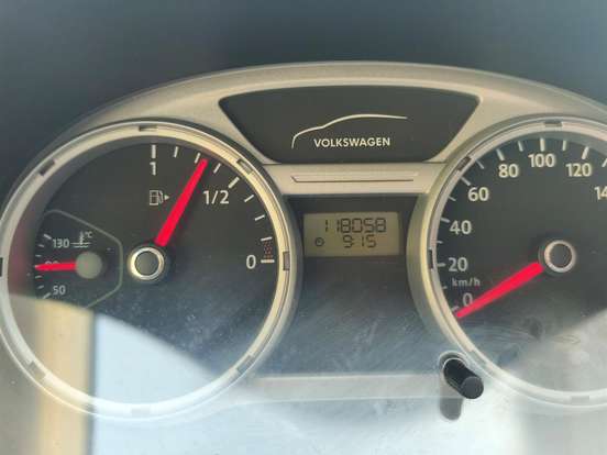 VOLKSWAGEN-GOL-1.0 MI 8V FLEX 4P MANUAL G.V VOLKSWAGEN-GOL-2010