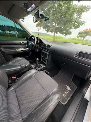 VOLKSWAGEN-GOLF-1.6 MI 8V FLEX 4P MANUAL VOLKSWAGEN-GOLF-2010