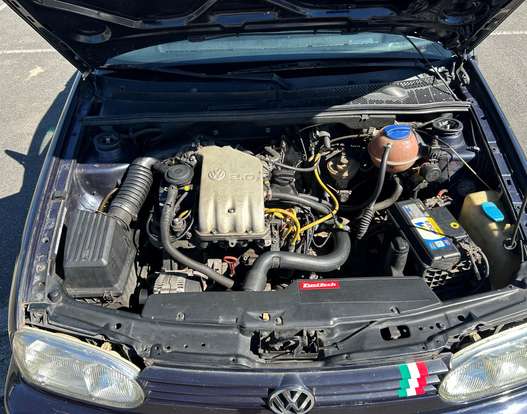 VOLKSWAGEN-GOLF-1997