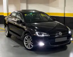 VOLKSWAGEN JETTA 2.0 TSI HIGHLINE 211CV GASOLINA 4P TIPTRONIC VOLKSWAGEN JETTA 2.0 TSI HIGHLINE 211CV GASOLINA 4P TIPTRONIC