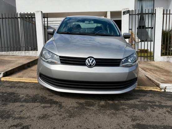 VOLKSWAGEN-VOYAGE-2013