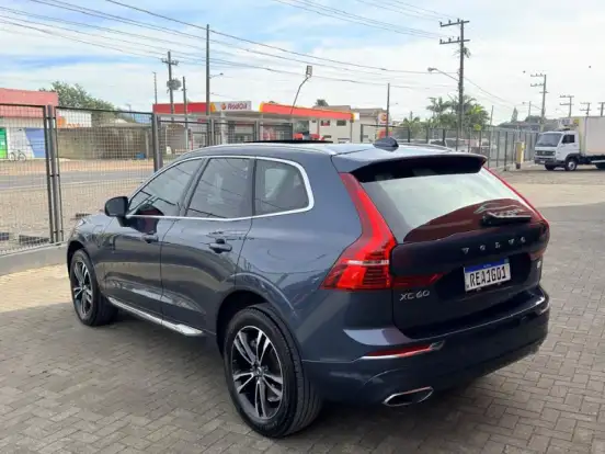 VOLVO-XC60-2.0 T8 HYBRID MOMENTUM AWD GEARTRONIC VOLVO-XC60-2021