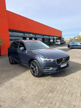 VOLVO-XC60-2021