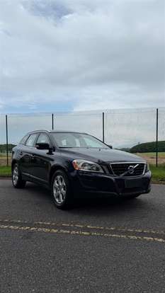 VOLVO-XC60-2011