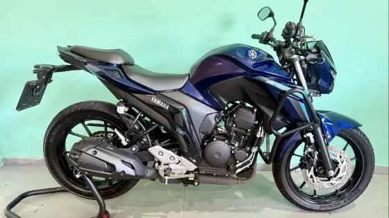 YAMAHA FZ25 FAZER CONNECTED ABS YAMAHA FZ25 FAZER CONNECTED ABS