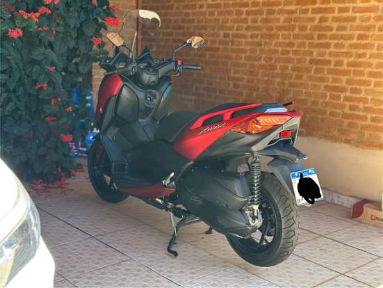 YAMAHA-XMAX ABS-2022