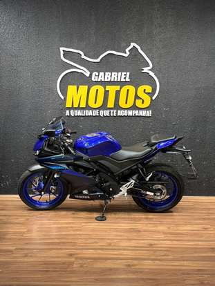 YAMAHA-YZF R15-2025