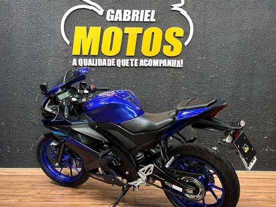 YAMAHA-YZF R15 YAMAHA-YZF R15-2025