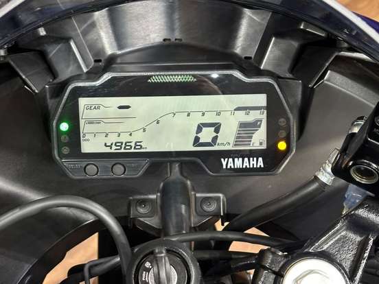 YAMAHA-YZF R15 YAMAHA-YZF R15-2025