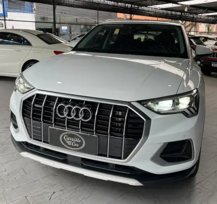 AUDI Q3 2.0 40 TFSI GASOLINA PERFORMANCE QUATTRO TIPTRONIC AUDI Q3 2.0 40 TFSI GASOLINA PERFORMANCE QUATTRO TIPTRONIC