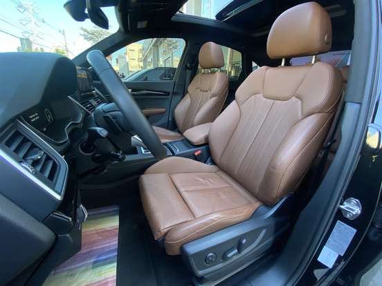 AUDI-Q5-2023
