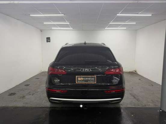AUDI-Q5-2017