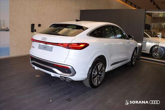 AUDI-SQ5-2026