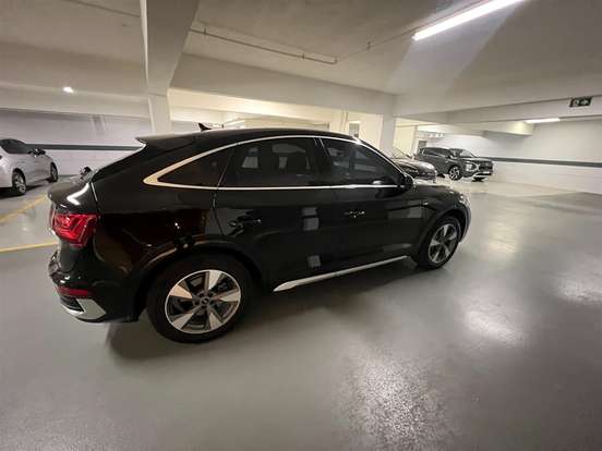 AUDI-Q5-2023