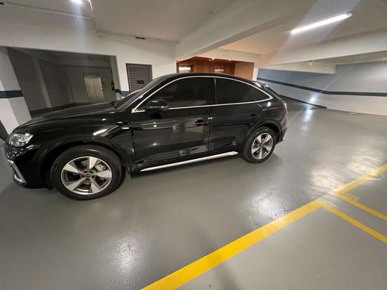 AUDI-Q5-2023