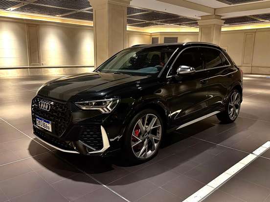 AUDI-RS Q3-2020
