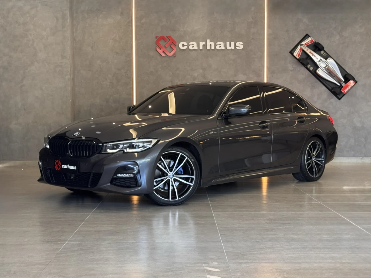 BMW 320i
