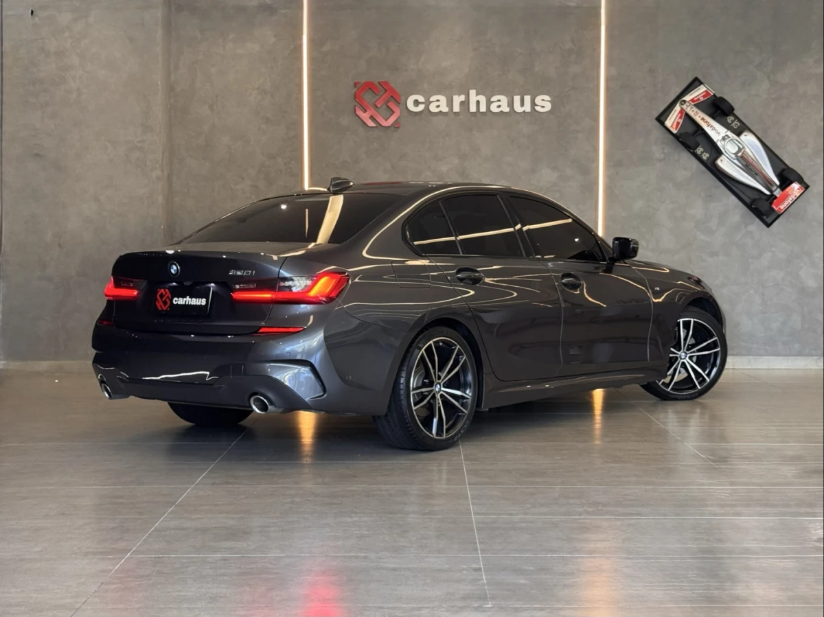 BMW 320i — foto 4