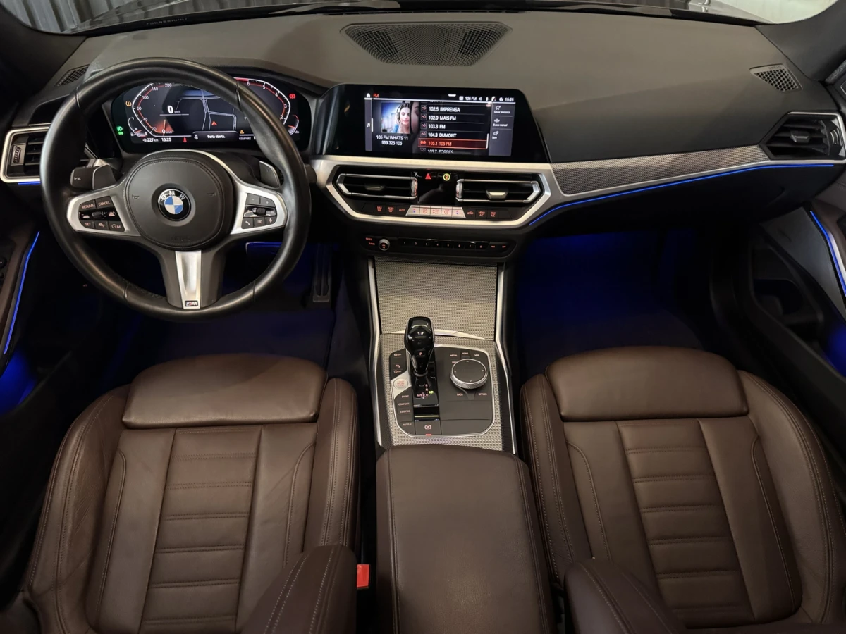 BMW 320i — foto 12