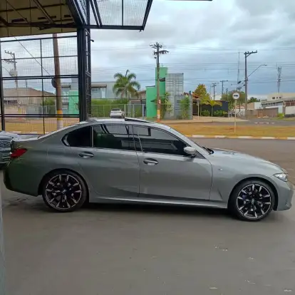 BMW-320i-2025