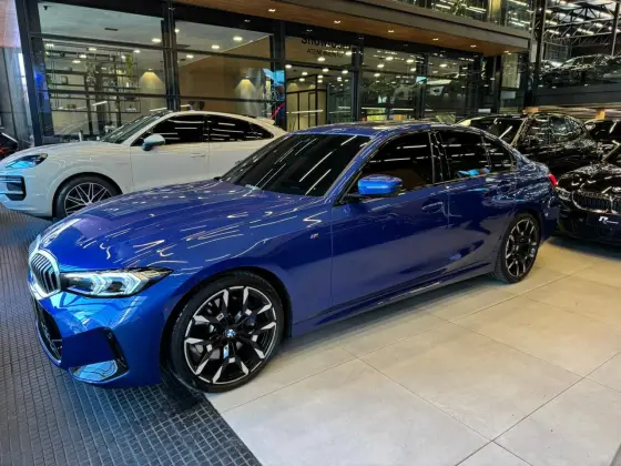 BMW 320i 2.0 16V TURBO FLEX M SPORT AUTOMÁTICO BMW 320i 2.0 16V TURBO FLEX M SPORT AUTOMÁTICO