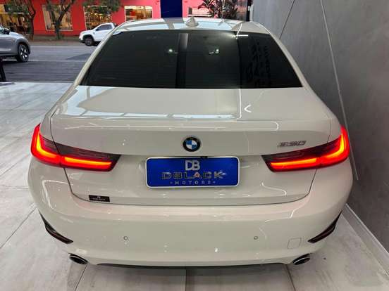 BMW-330i-2.0 16V TURBO GASOLINA M SPORT AUTOMÁTICO BMW-330i-2019