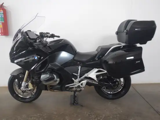 BMW-R 1250 RT TRIPLE BLACK BMW-R 1250 RT TRIPLE BLACK-2022