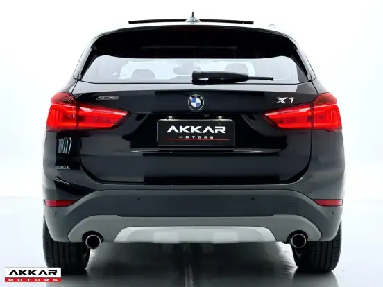 BMW-X1-2.0 16V TURBO ACTIVEFLEX SDRIVE20I 4P AUTOMÁTICO BMW-X1-2017