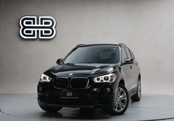 BMW X1 2.0 16V TURBO ACTIVEFLEX SDRIVE20I 4P AUTOMÁTICO BMW X1 2.0 16V TURBO ACTIVEFLEX SDRIVE20I 4P AUTOMÁTICO