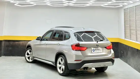 BMW-X1-2014