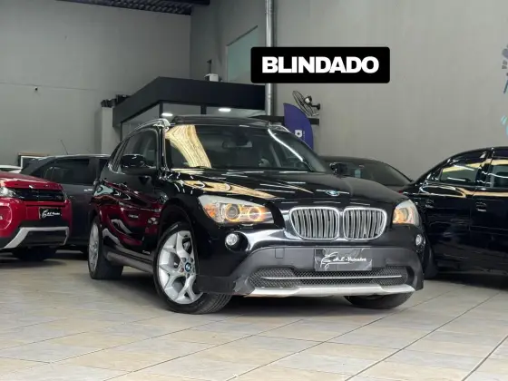 BMW X1 2.0 16V TURBO GASOLINA XDRIVE28I 4P AUTOMÁTICO BMW X1 2.0 16V TURBO GASOLINA XDRIVE28I 4P AUTOMÁTICO
