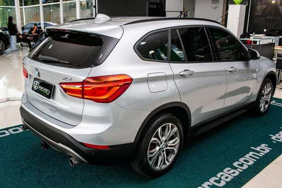 BMW-X1-2018