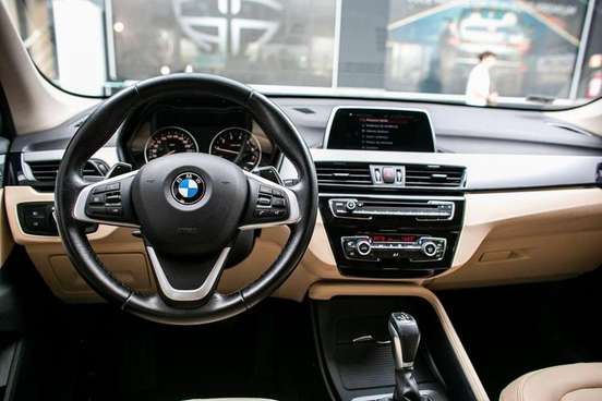 BMW-X1-2018