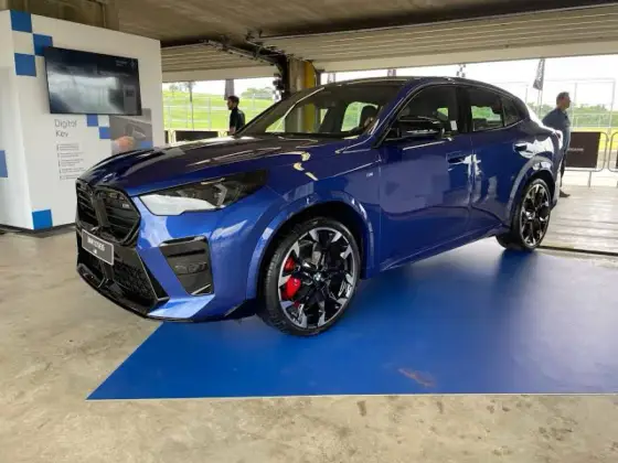 BMW X2 2.0 TURBO GASOLINA XDRIVE M35i STEPTRONIC BMW X2 2.0 TURBO GASOLINA XDRIVE M35i STEPTRONIC