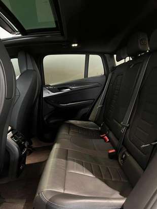 BMW-X4-2022