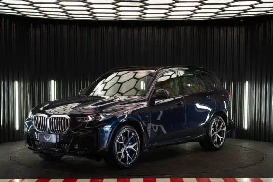 BMW X5 3.0 I6 TURBO HÍBRIDO XDRIVE50E M SPORT AUTOMÁTICO BMW X5 3.0 I6 TURBO HÍBRIDO XDRIVE50E M SPORT AUTOMÁTICO